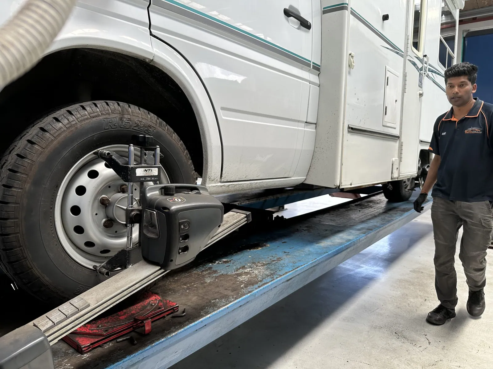 Booking a wheel alignment at the AutoTreads East Tamaki workshop